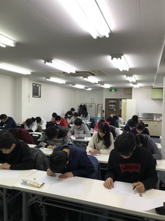 12月23日小テスト中.JPG